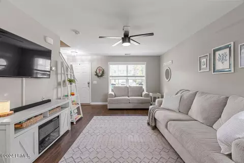 2 E Park Loop, Bluffton, SC 29910 photo 7