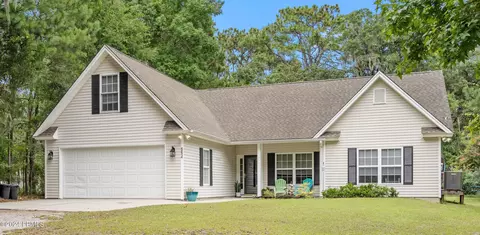 554 Sams Point Rd, Beaufort, SC 29907