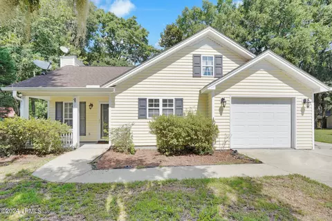 60 Ardmore Ave, Beaufort, SC 29907