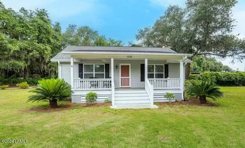 1630 Paris Ave, Port Royal, SC 29935