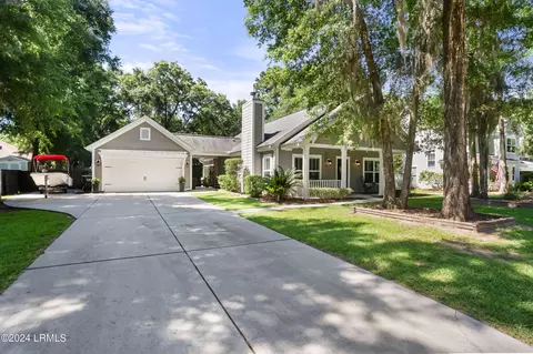 23 Laughing Gull Dr, Beaufort, SC 29907