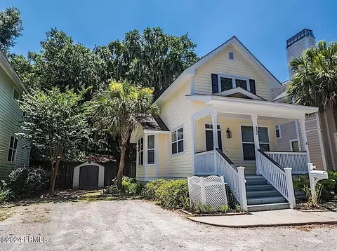 2210 Waddell Rd #12, Port Royal, SC 29935