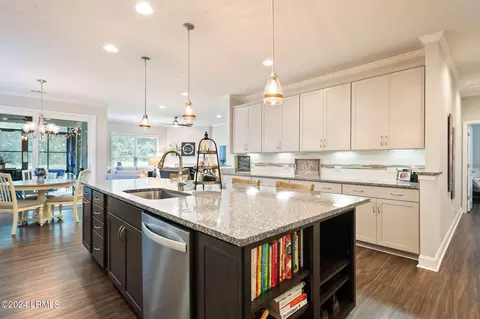 Kitchen - 41 Heathrow Ave, Bluffton, SC 29910 photo 3 of 4