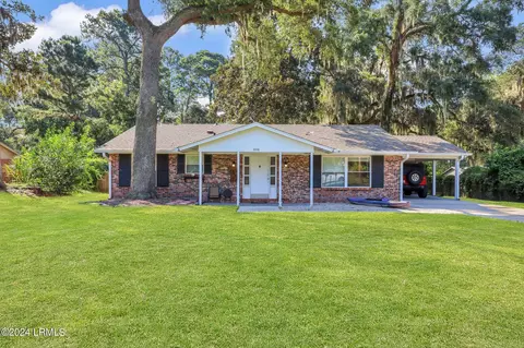 3008 Shell Point Rd, Beaufort, SC 29906