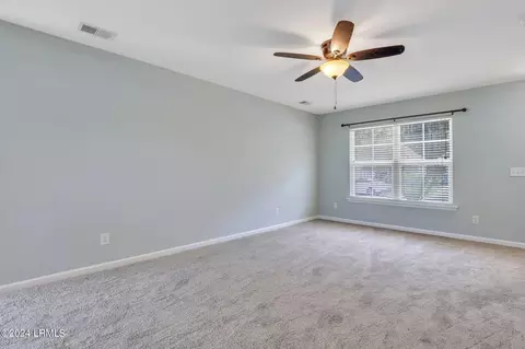 55 Running Oak Dr, Bluffton, SC 29910 photo 9