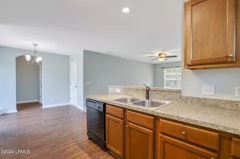 55 Running Oak Dr, Bluffton, SC 29910 photo 14