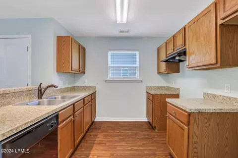 55 Running Oak Dr, Bluffton, SC 29910 photo 6