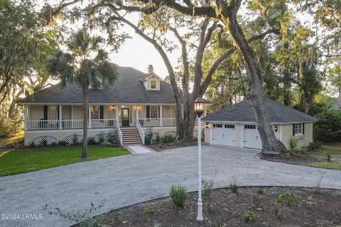 33 Sugar Mill Dr, Okatie, SC 29909