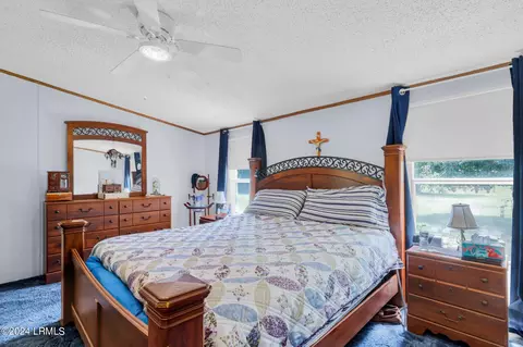 125 Ebert Ln, Round O, SC 29474 photo 9
