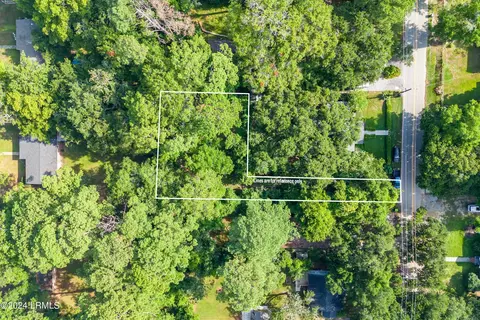 420 Meritta Ave #B, Beaufort, SC 29902