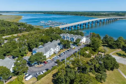 1231 Ladys Island Dr #315, Port Royal, SC 29935
