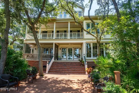 52 Sheffield Ave, Beaufort, SC 29907