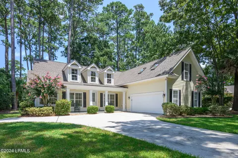 65 Winding Oak Dr, Okatie, SC 29909