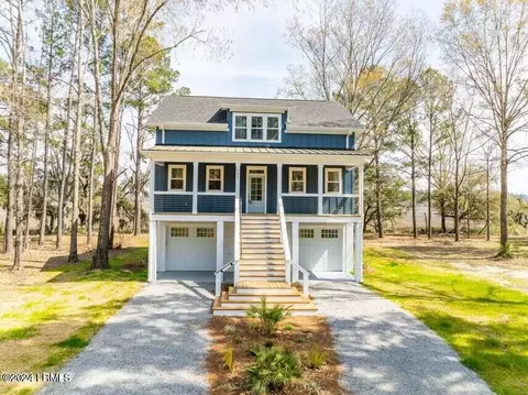 247 Castle Hl Dr, Yemassee, SC 29945