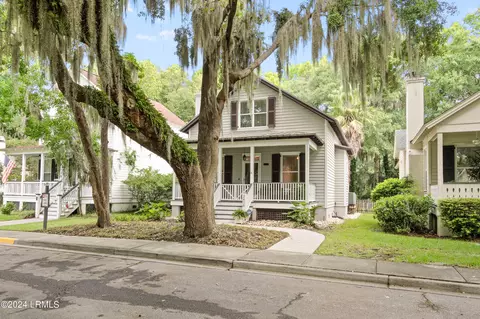 2675 Broad St, Beaufort, SC 29902