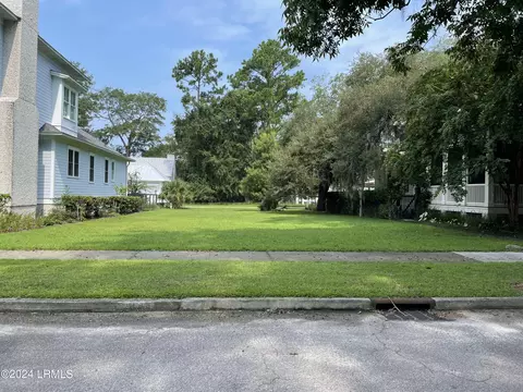 12 W Mnr, Beaufort, SC 29906