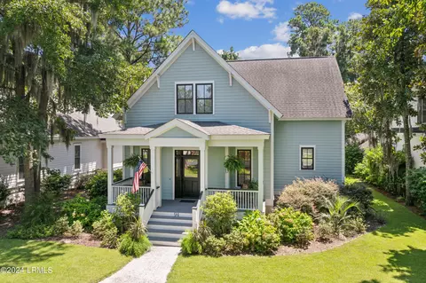94 Ponvert Dr, Beaufort, SC 29902