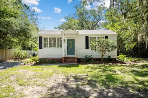 163 James St, Beaufort, SC 29902