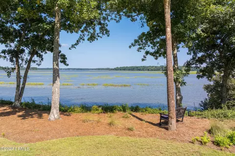 12 Tabby Point Ln, Okatie, SC 29909