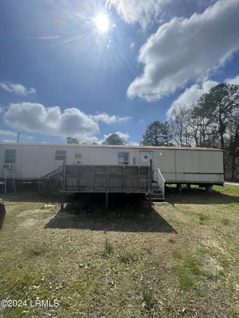 12 Kelly Rd, Seabrook, SC 29940