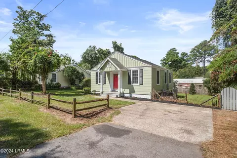 408 Heyward St, Beaufort, SC 29902