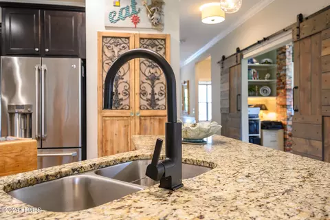 Kitchen - 91 Shell Hall Way, Bluffton, SC 29910 photo 5 of 5
