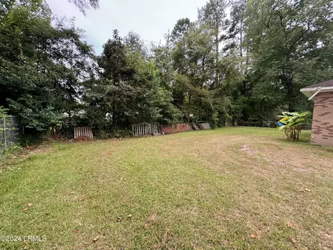 Exterior - 615 Lightsey Street Ext, Hampton, SC 29924 photo 2 of 2