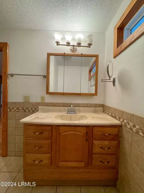 Bath - 615 Lightsey Street Ext, Hampton, SC 29924 photo 1 of 4