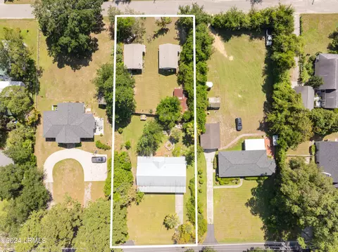 2406 Hermitage Rd, Beaufort, SC 29902