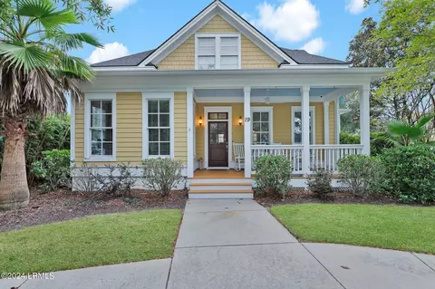 19 Mahalo Ln, Bluffton, SC 29910