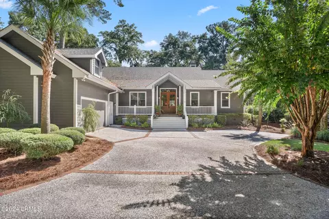 13 Doe Pt, Saint Helena Island, SC 29920