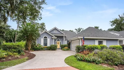 154 Locust Fence Rd, Saint Helena Island, SC 29920