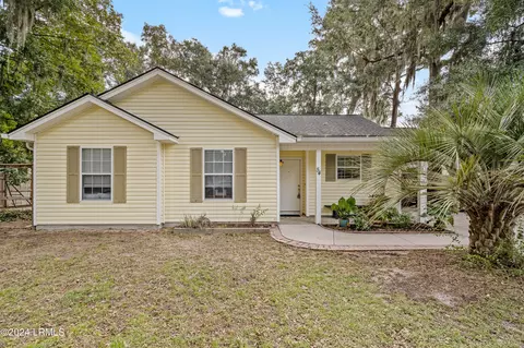 54 Ardmore Ave, Beaufort, SC 29907