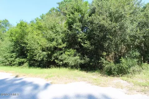 234 Sam Doyle Dr, Saint Helena Island, SC 29920