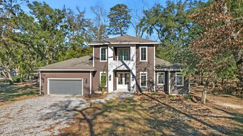 10 Bellinger Bluff Rd, Okatie, SC 29909