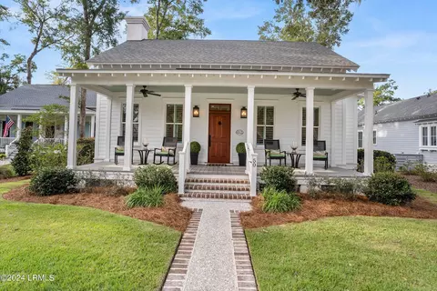 50 Sweet Olive Dr, Beaufort, SC 29907