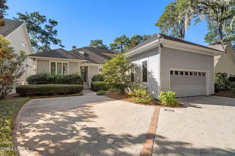 1031 Curisha Pt N, Saint Helena Island, SC 29920