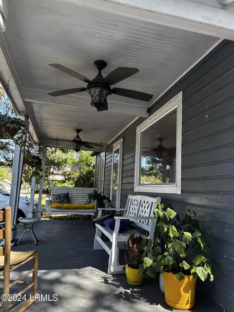 102 Freeman St, Hampton, SC 29924 photo 2