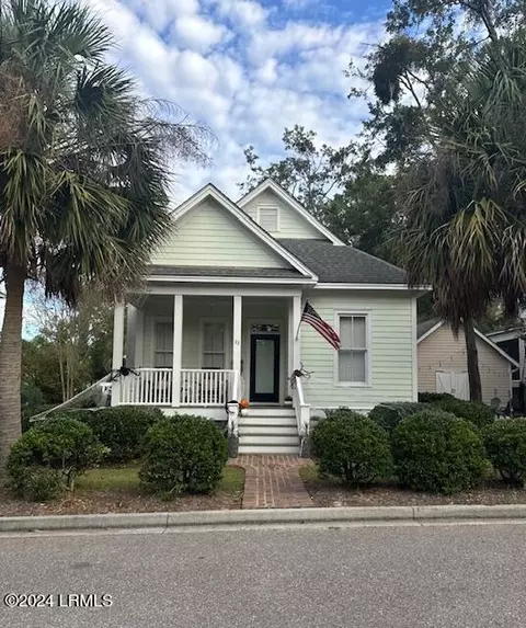 33 Holbrook Dr, Beaufort, SC 29902