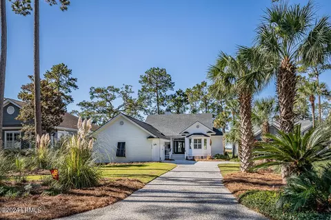 1036 Curisha Pt S, Saint Helena Island, SC 29920