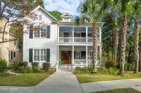 16 Mises Rd, Beaufort, SC 29907