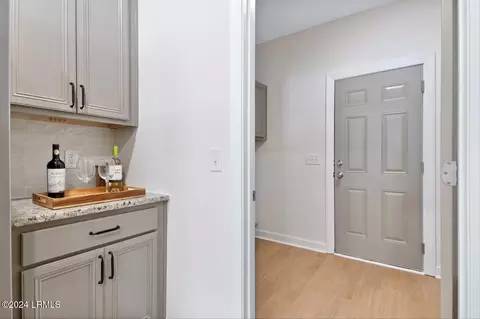Entry Way - 63 Station Loop, Bluffton, SC 29910 photo 1 of 3