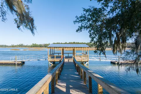 1172 Salty Hammock Ct, Beaufort, SC 29902