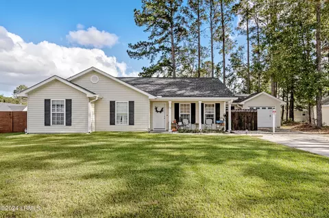 13 Virginia Pine Rd, Ridgeland, SC 29936