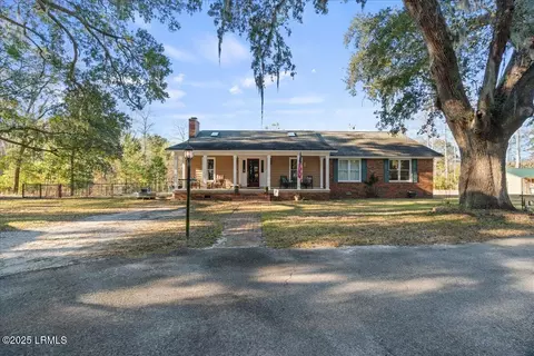 29 Grande Oaks Dr, Bluffton, SC 29910