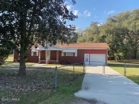 35 Stroban Rd, Seabrook, SC 29940