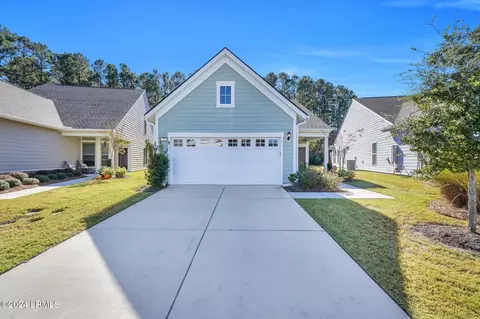 72 Turnberry Ct, Okatie, SC 29909