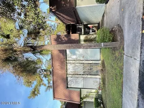 101 Woodhaven Dr #6, Hilton Head Island, SC 29928