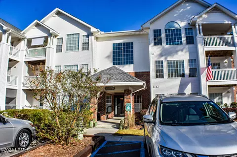 1231 Ladys Island Dr #233, Port Royal, SC 29935