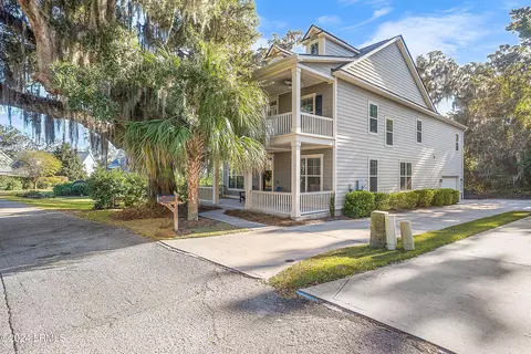 144 Wrights Point Cir, Beaufort, SC 29902